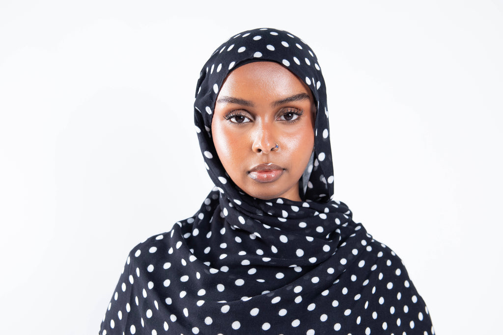 Dottie in Black (polka dot)